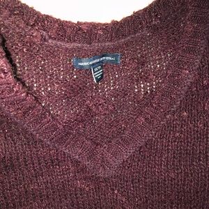 American Eagle sweater